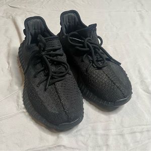 Pre loved authentic Onyx Adidas Yeezy 350 Boost